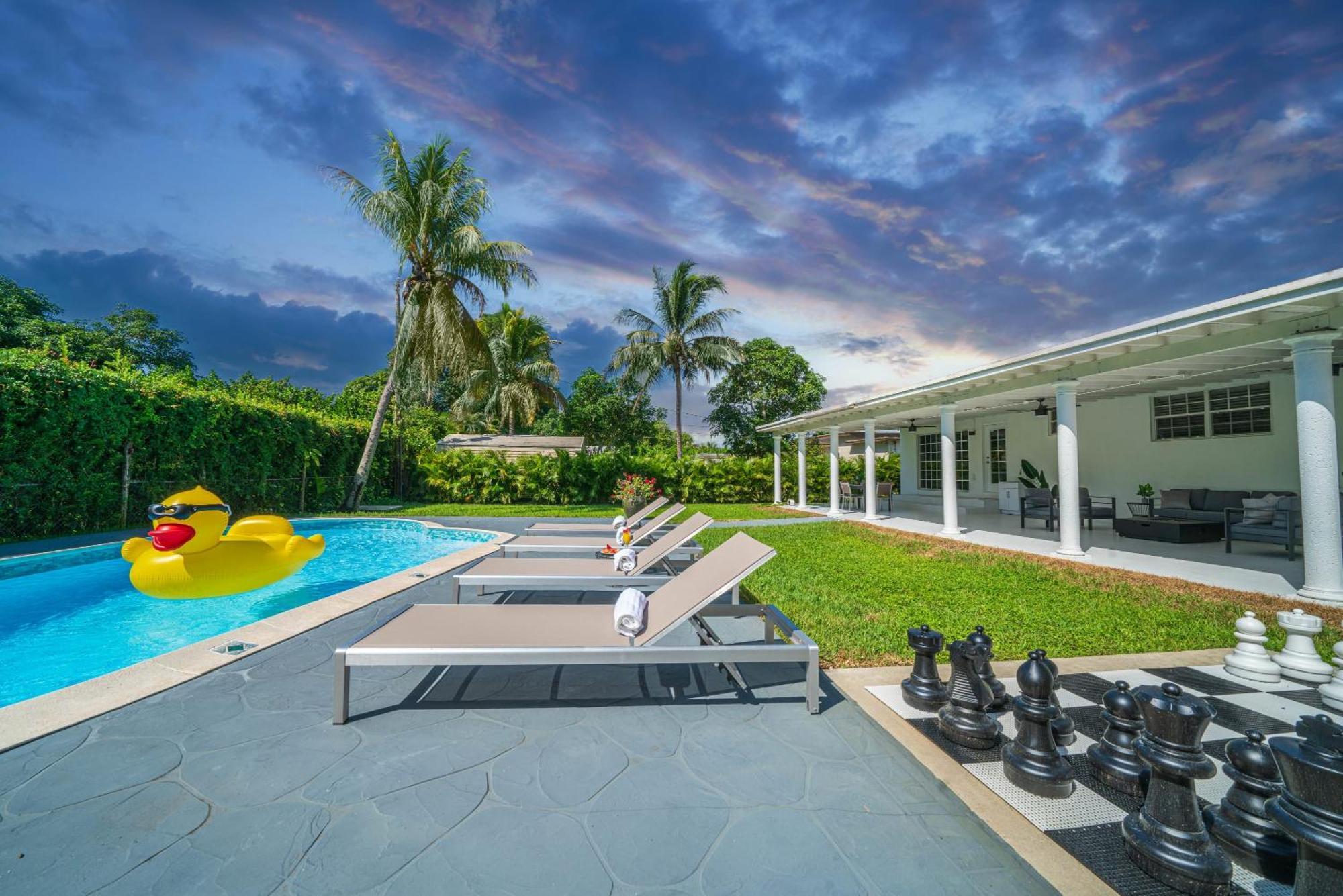 New Tropical Oasis Retreat In Miami Villa Buitenkant foto