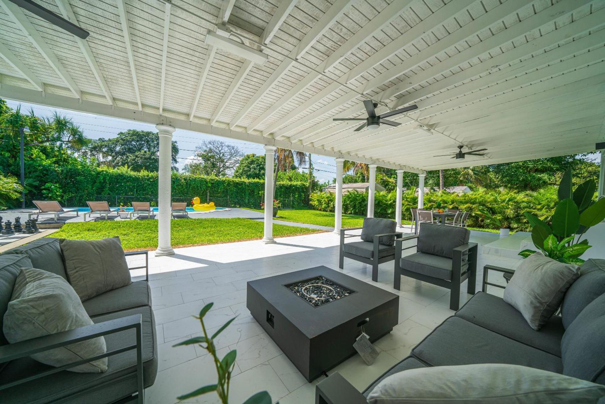 New Tropical Oasis Retreat In Miami Villa Buitenkant foto